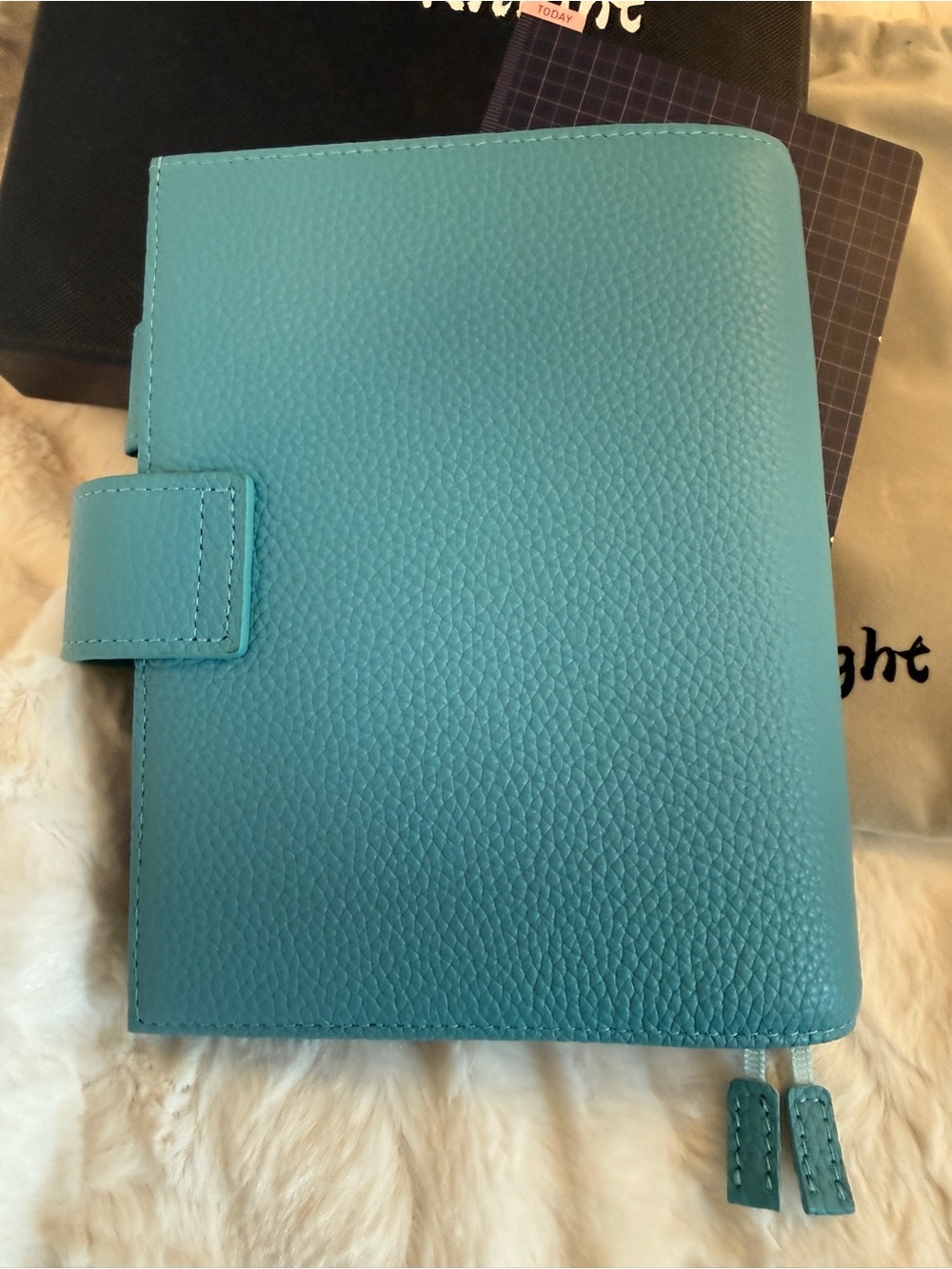 OX Knight teal pebbled leather A6 notebook cover - Picture 3 of 8